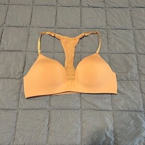 VS The T-shirt Lightly Lined Front-Close Wireless Bra 34C Praline
